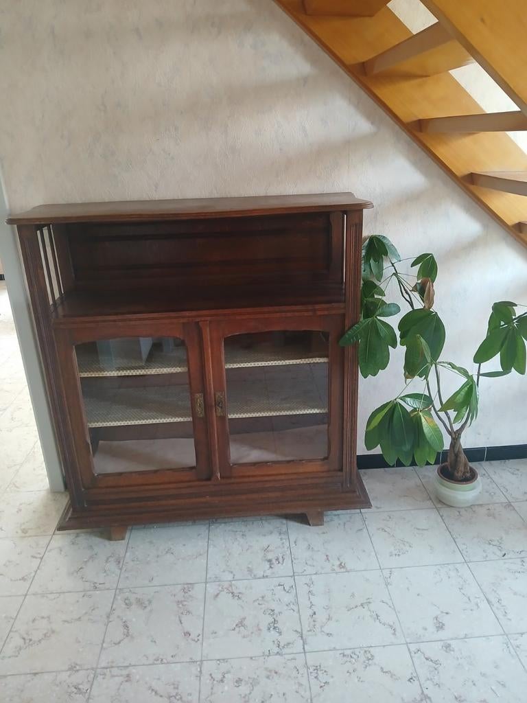 Dressoir en bois massif, Enlèvement