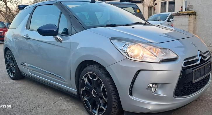 Citroën DS3 1.6 essence 2013 cabriolet 125346km roul bien, Autos, Citroën, Entreprise, Achat, DS3, ABS, Phares directionnels, Airbags