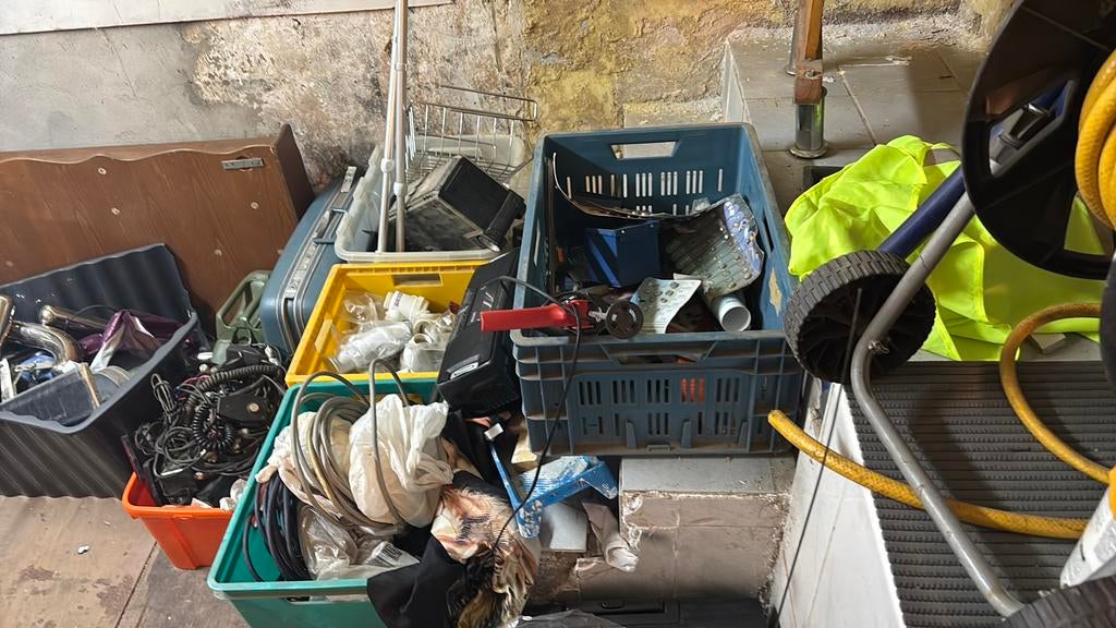 GRAND BAZAR A LIQUIDIER—tout a 5euros, Enlèvement ou Envoi, Comme neuf