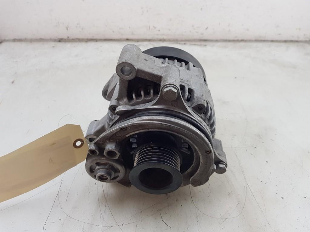 DYNAMO BMW 3 serie Touring (G21) (01-2019/07-2020), Gebruikt, BMW