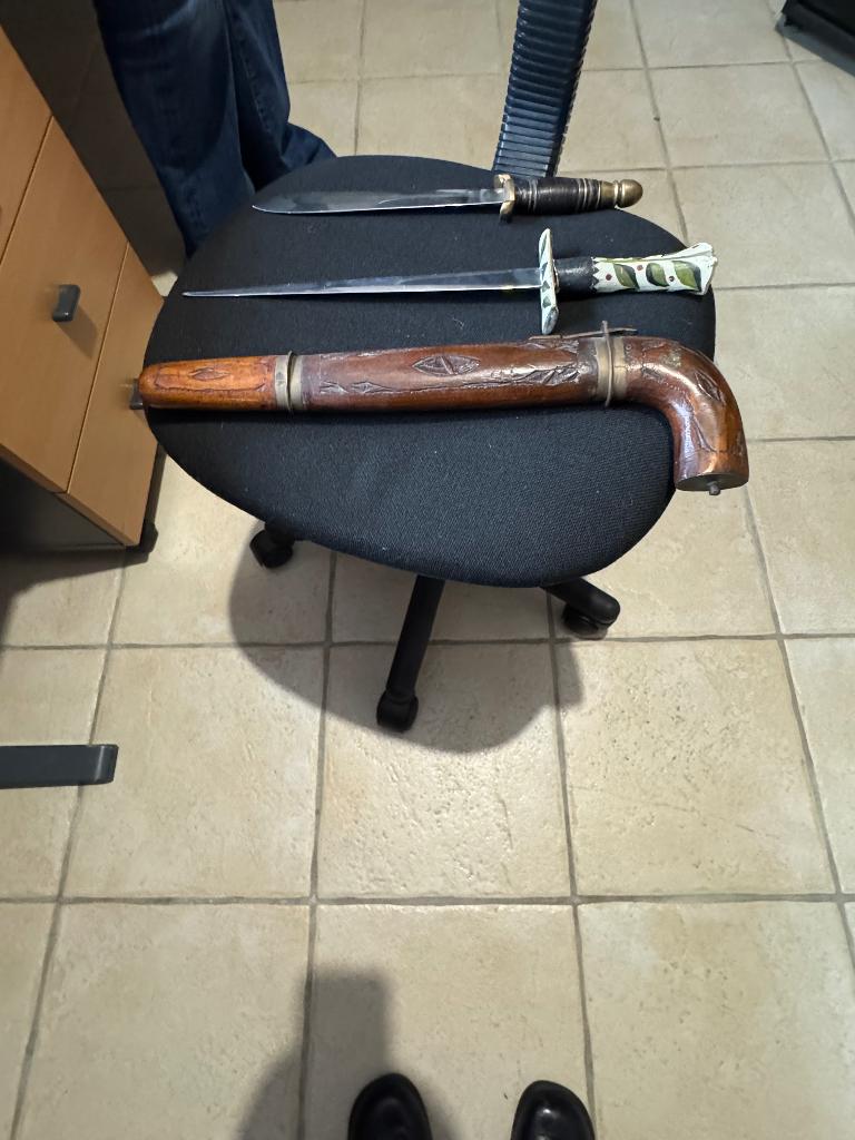 ENSEMBLE COUTEAUX ET FOURCHETTE VINTAGE, Antiquités & Art, Enlèvement