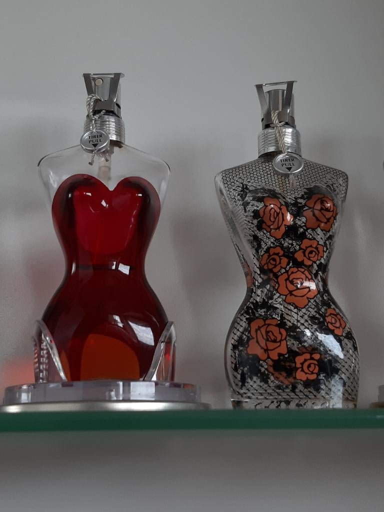 PARFUM Jean Paul GAULTIER, Enlèvement ou Envoi, Comme neuf, Bouteille de parfum, Plein