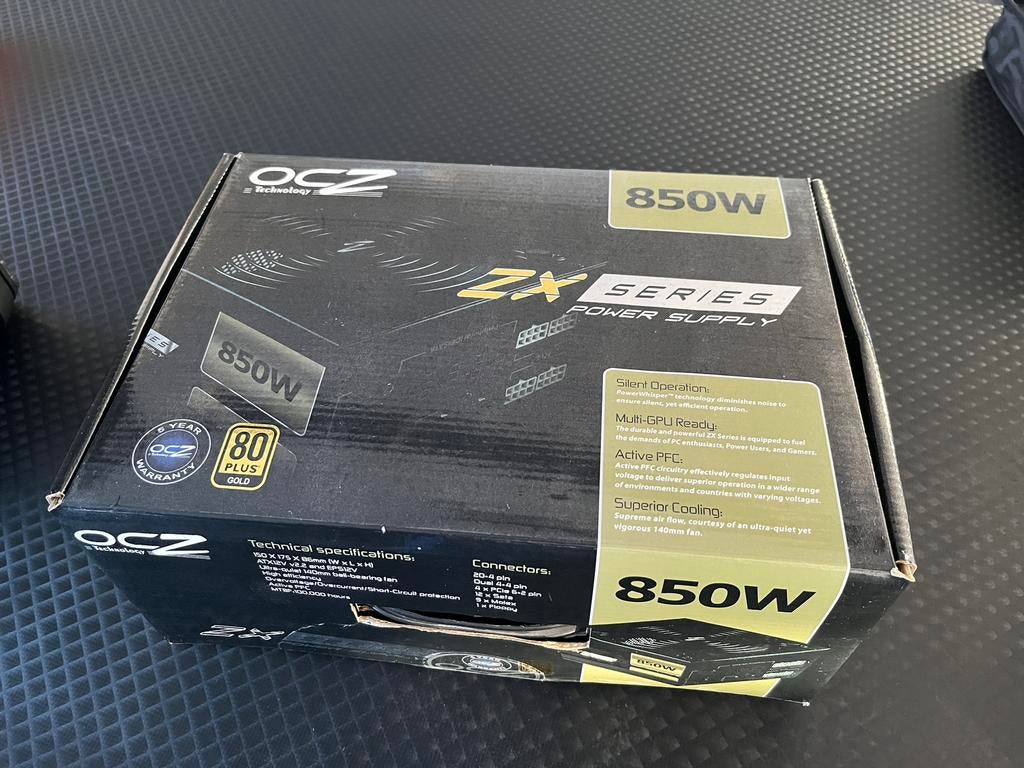 PSU OCZ ZX 850W 80+ Gold Voeding – Compleet + Perfecte staat, Computers en Software, Interne voedingen, Zo goed als nieuw, Ophalen
