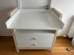 IKEA Baby diaper change table with two drawers, 90 à 105 cm, Enlèvement ou Envoi, Comme neuf, Espace pour les pieds