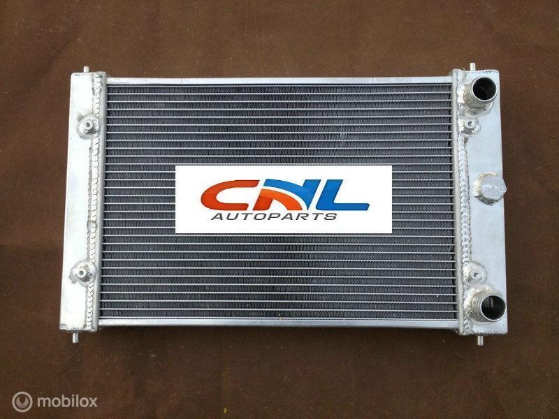 Radiateur VW Polo 86C 1.3 G40 coupe 1982-1994 83 84 85 86 87, Autos : Pièces & Accessoires, Climatisation & Chauffage, Neuf, Enlèvement ou Envoi