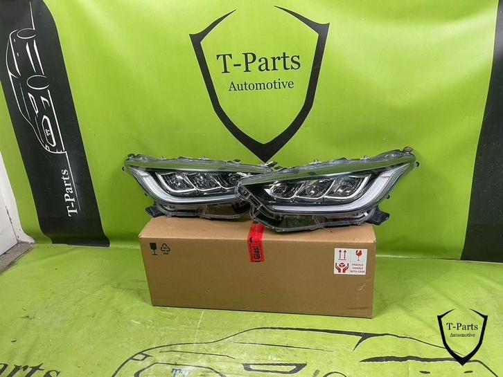 toyota yaris koplamp links rechts 81110K0081 set 81150K0081, Auto-onderdelen, Verlichting, Toyota, Gebruikt