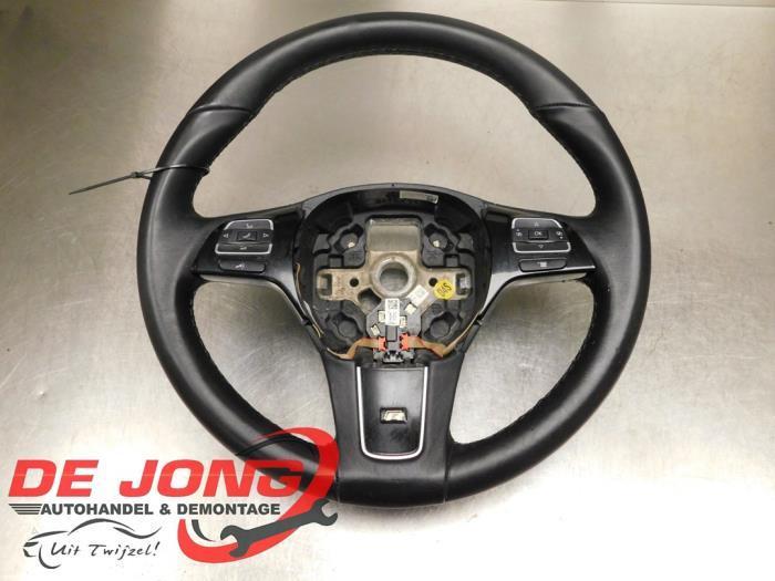 Volant d'un Volkswagen Touareg, Autos : Pièces & Accessoires, Commande, Volkswagen, Utilisé, 3 mois de garantie, Enlèvement ou Envoi