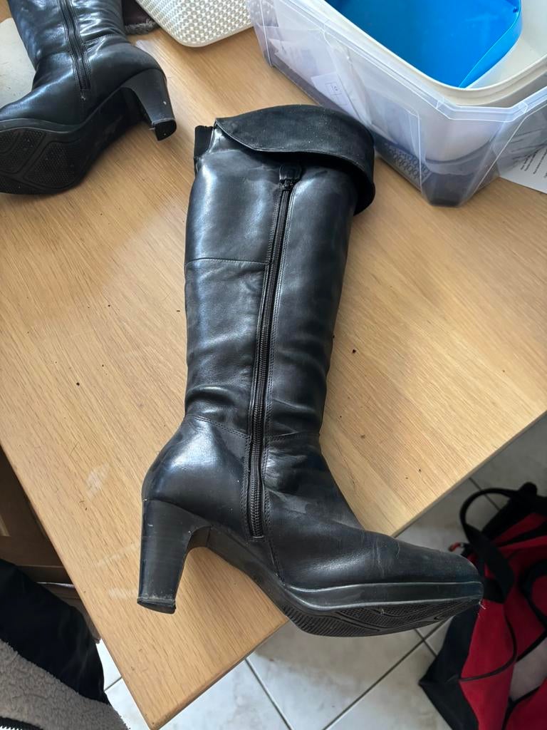 Botte noir cuir, Enlèvement, Comme neuf, Noir
