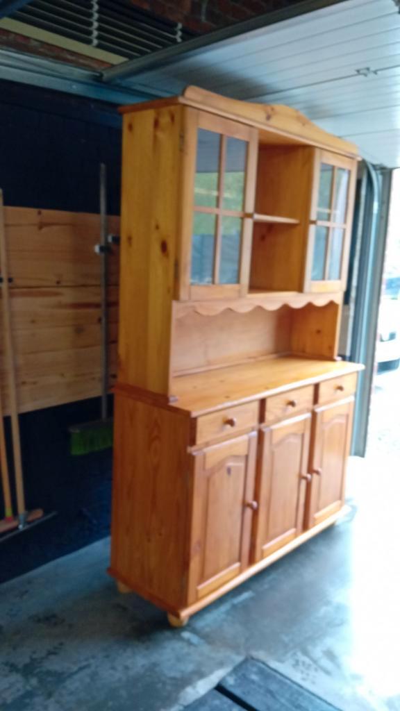 Vaisselier pin LIVRAISON GRATUITE, Maison & Meubles, Armoires | Buffets, Pin, Enlèvement
