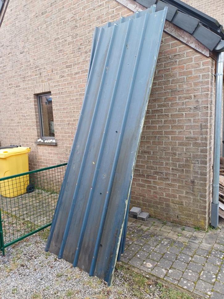 4 metalen dakplaten met 20mm isolatie 1.05x3.20., Doe-het-zelf en Bouw, Dakpannen en Dakbedekking, Gebruikt, Dakplaat of Dakpanplaat