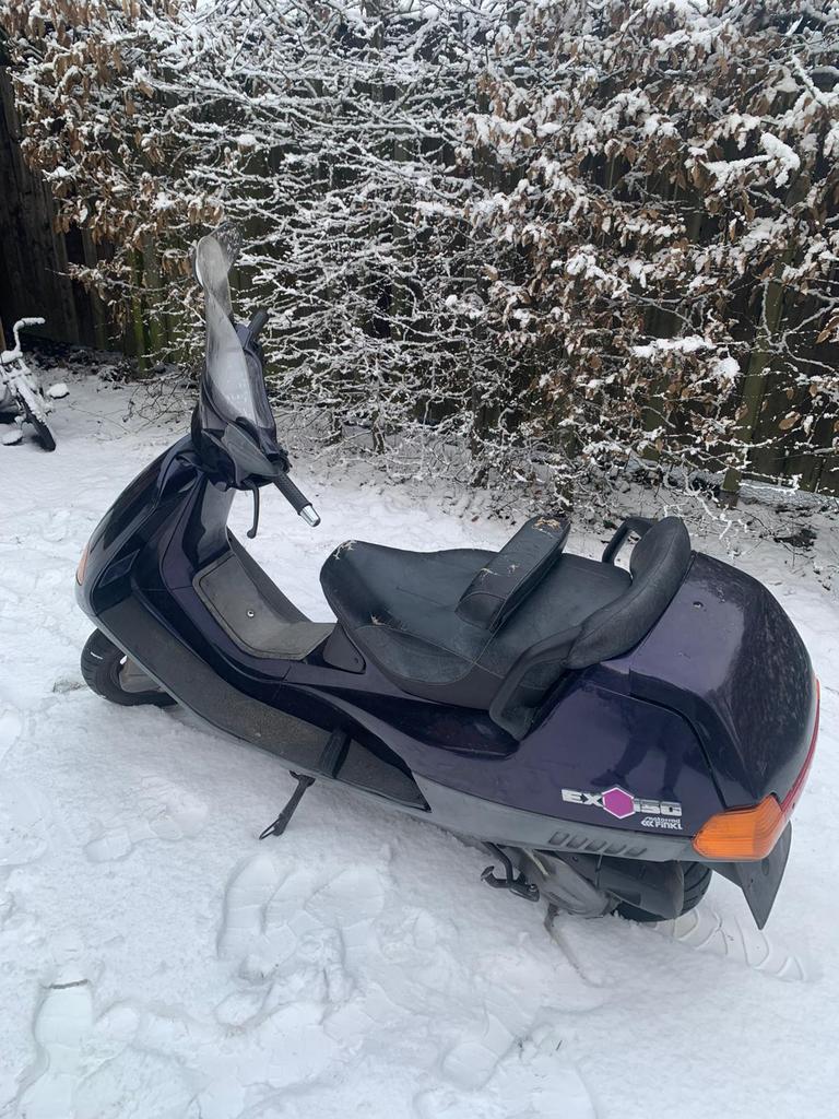 Hexagon 150 zonder blok en zonder papieren bieden of ruilen, Ophalen, Zo goed als nieuw