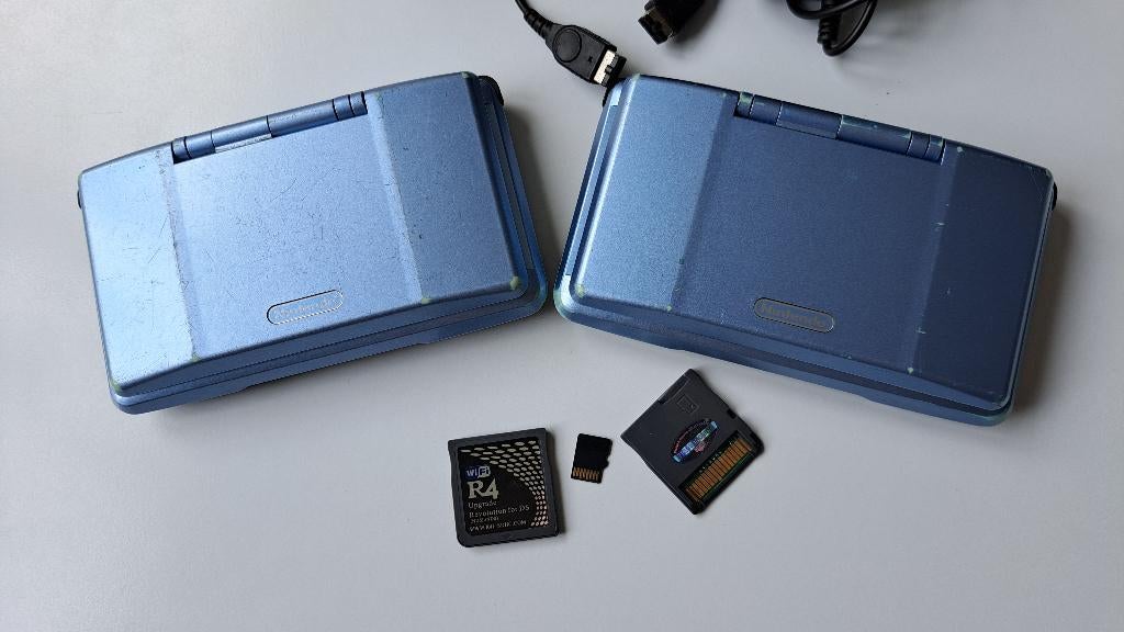 Carte Nintendo DS originale avec accessoires, Consoles de jeu & Jeux vidéo, Enlèvement, Utilisé, Bleu, DS Original ou Phat