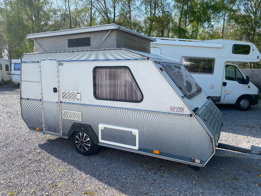 KIP KOMPAKT 37 EK < 750 kg. Luifel - Accu - Thetford WC, Caravans en Kamperen, Caravans, Bedrijf, tot en met 2, tot 500 kg, Standaardzit
