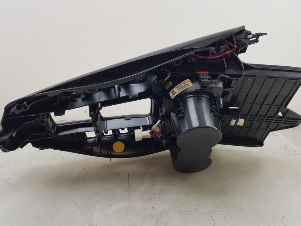 MIDDENCONSOLE AMG GT (C190) (|A1906803602|A1906804102|), Auto-onderdelen, Interieur en Bekleding, Dhr. J. Ham, Gebruikt, Mercedes-Benz