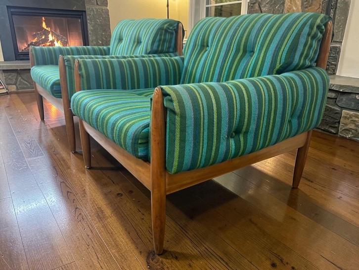 ensemble de 2 sièges/fauteuils scandinaves vintage en bois, Antiquités & Art, Curiosités & Brocante, Enlèvement