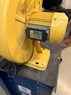 KRACHTIGE LUCHTBLAZER, Ophalen, Zo goed als nieuw