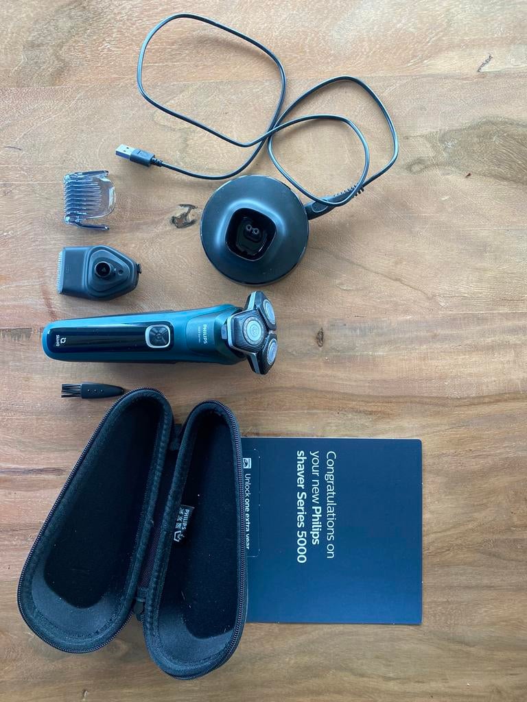 Scheermachine  philips, Ophalen, Nieuw, Scheren en Epileren