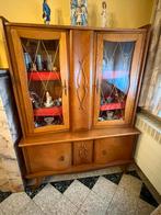 Vintage eetkamer set met tafel, 6 stoelen, dressoir en kast, Ophalen, Zo goed als nieuw