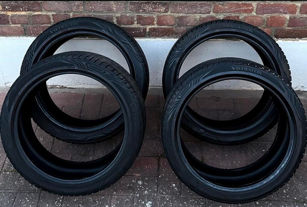 4 x Vredestein Quatrac Pro+18” 4saisons — DOT 2024, Enlèvement, Utilisé