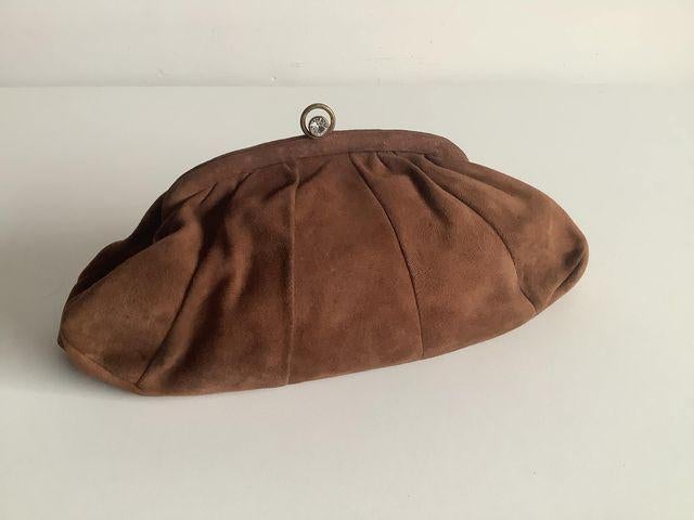 pochette vintage en daim/daim, Enlèvement ou Envoi, Utilisé, Brun, Sac de soirée