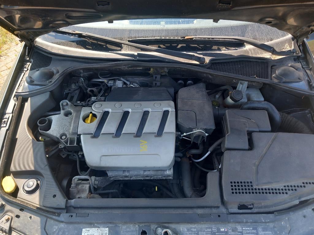 Moteur Renault 2.0 16 V (F4R) — 177 km Laguna/Espace/Scenic, Autos : Pièces & Accessoires, Moteurs & Accessoires, Enlèvement ou Envoi