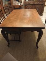 Table ancienne extensible avec 6 chaises, Enlèvement