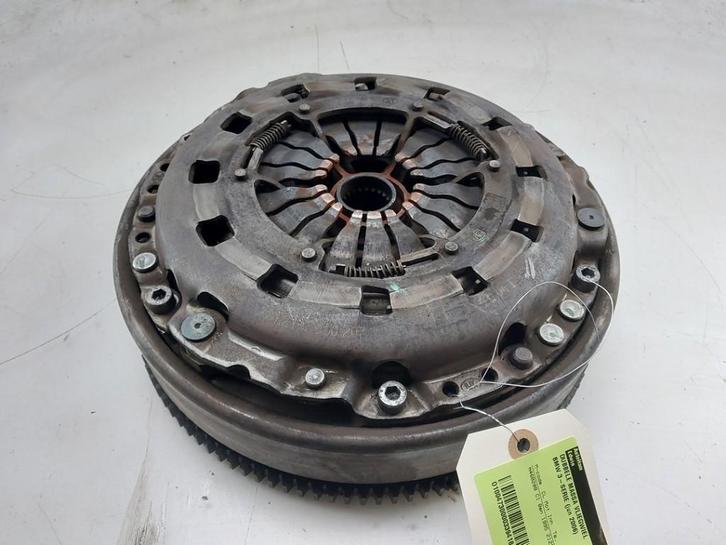 VOLANT MOTEUR BI-MASSE BMW 3 serie Touring (E91), Autos : Pièces & Accessoires, Moteurs & Accessoires, BMW, Utilisé