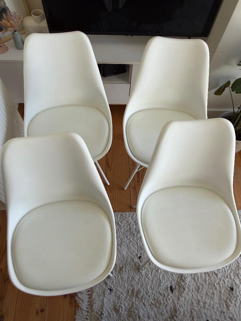 Set 4 witte kuipstoelen – goede staat – ophalen in Herentals, Ophalen, Kunststof, Gebruikt, Wit