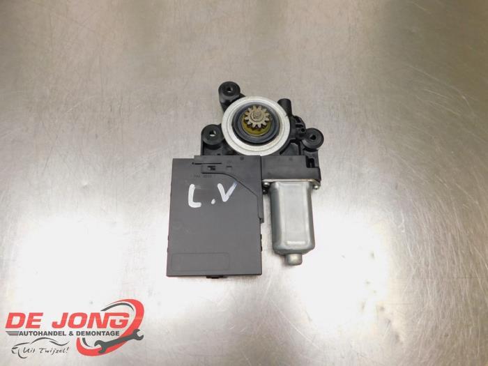 Moteur de vitre portière d'un Volvo V50, -, 3 mois de garantie, -, -