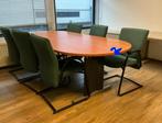 Vergader tafel met 6 stoelen