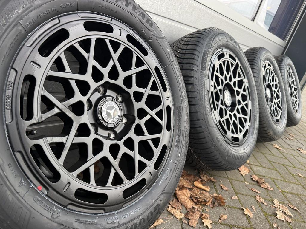 18“ Mercedes Sprinter W910 W907 W906 velgen allseason banden, 18 inch, 255 mm, -, -