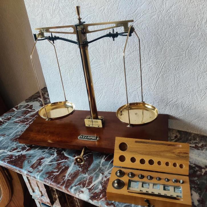 Rare Balance de Pharmacie de Précision R.O.A. DUPONT ANVERS, Antiquités & Art, Antiquités | Outils & Instruments, Enlèvement