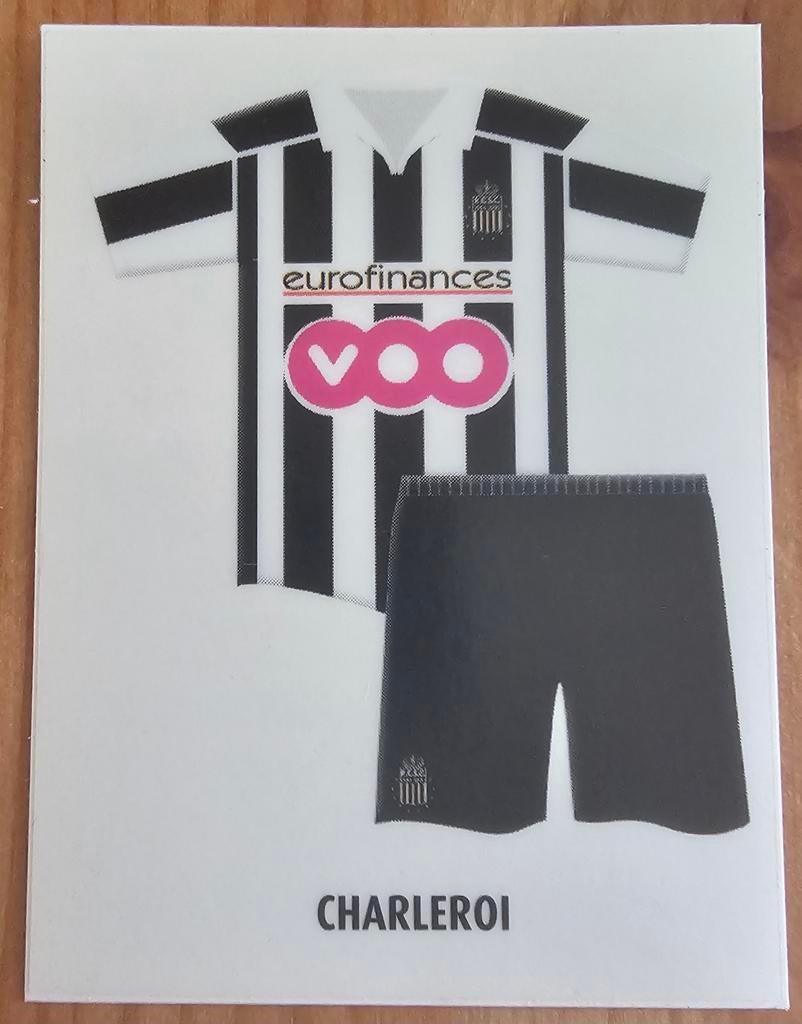 Maillot Home Panini Football 2010 #115 Charleroi Football, Enlèvement ou Envoi, Comme neuf, Autocollant