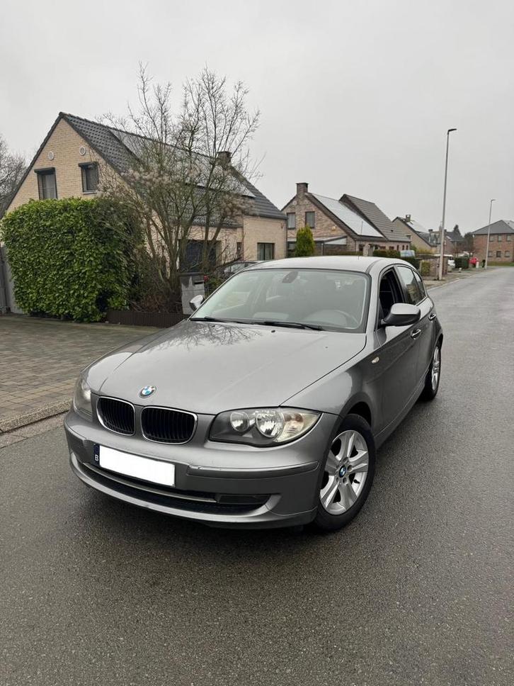 BMW 1-serie, Auto's, BMW, Bedrijf, Te koop, 1 Reeks, Diesel, Euro 5, 5 deurs, Handgeschakeld, Zilver of Grijs, Ophalen