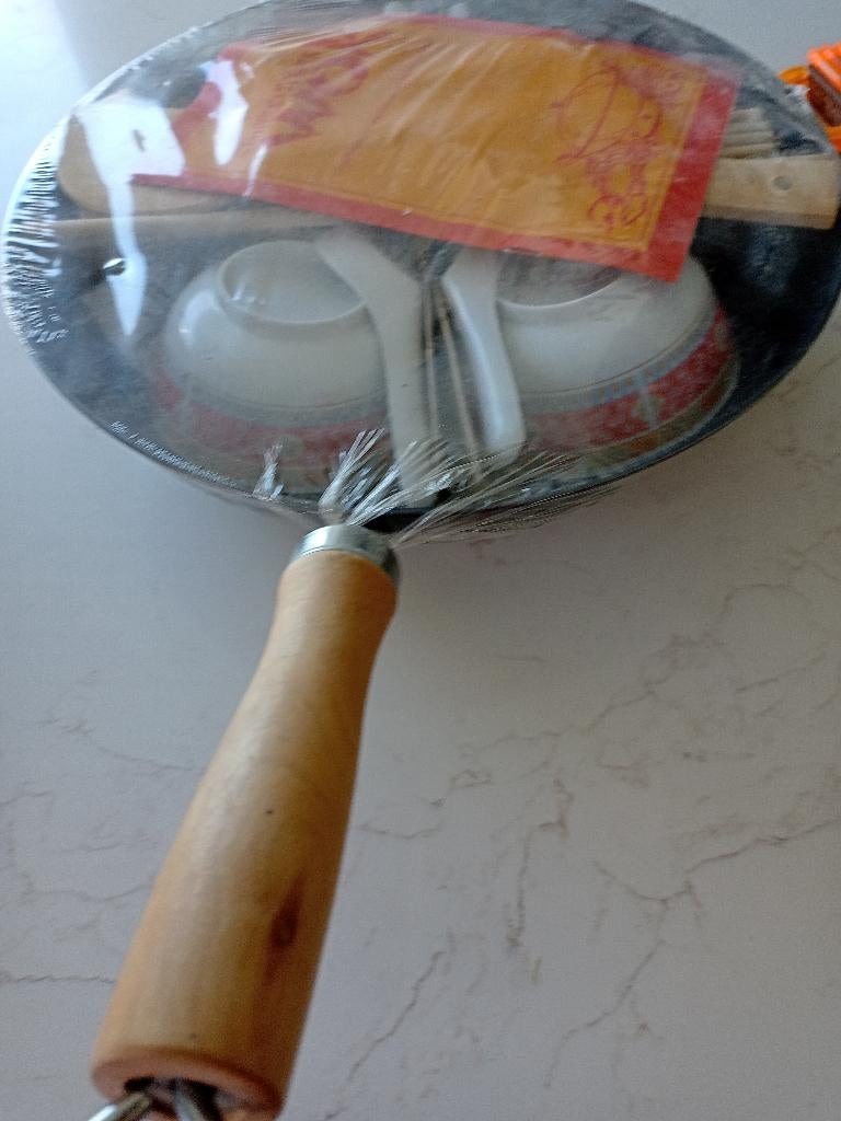 chinese wokpan (oud, maar ongebruikt), Ophalen, Zo goed als nieuw, Overige materialen, Koekenpan of Braadpan