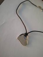 Collier corde noire cœur argent, Bijoux, Sacs & Beauté, Colliers, Enlèvement ou Envoi, Avec pendentif, Comme neuf, Autres matériaux