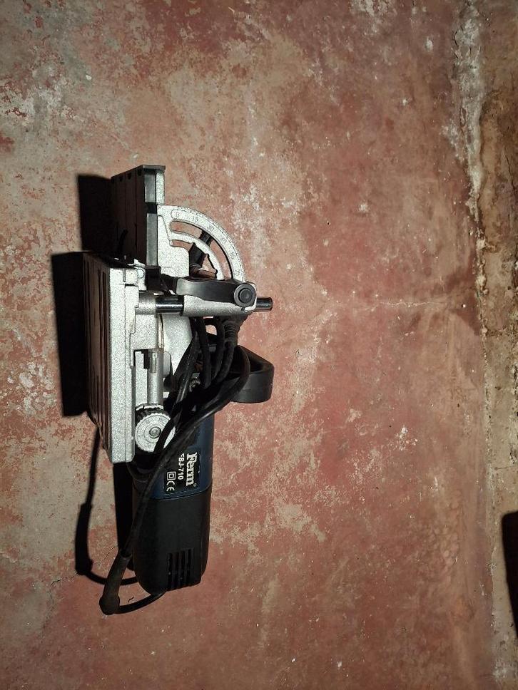 Elektrisch gereedschap, Bricolage & Construction, Outillage | Fraiseuses, Comme neuf, Électrique, Coupeuse à lame, Enlèvement