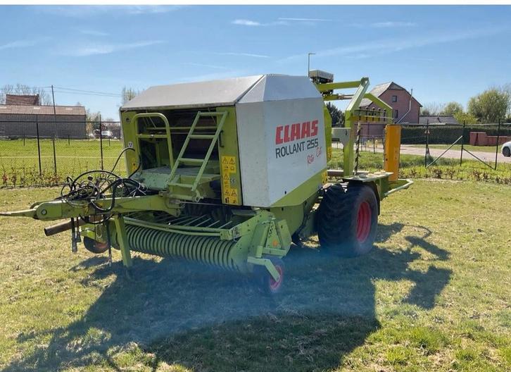 Claas Rollant 255 – 2002, Zakelijke goederen, Landbouw | Werktuigen, Ophalen