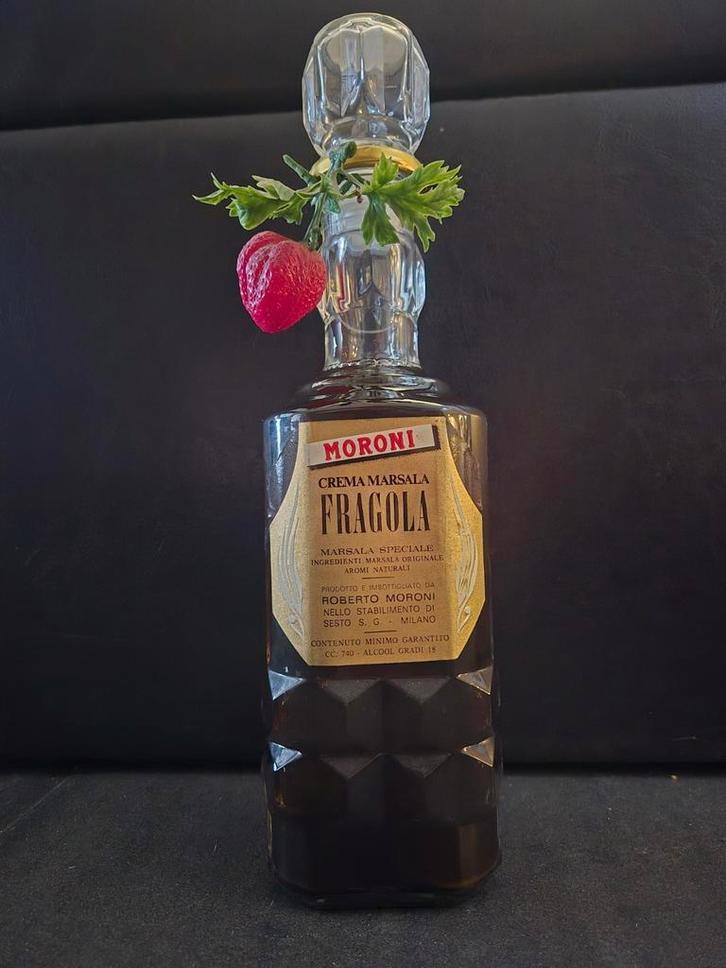 vintage Moroni Crema Marsala Fragola jaren 60, Verzamelen, Wijnen, Zo goed als nieuw, Italië, Ophalen