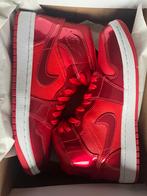 Air jordan 1 mid se wmns m40, Kleding | Dames, Schoenen, Ophalen, Zo goed als nieuw