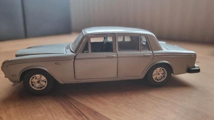 1/24 BURAGO-auto's, Hobby en Vrije tijd, Modelauto's | 1:24, Auto, Burago, Ophalen of Verzenden