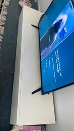 Tv kast, Computers en Software, Windows Laptops, Ophalen, Zo goed als nieuw
