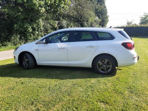 Opel Astra Sports Tourer 1.6 CDTi ecoFLEX Cosmo Start/Stop, Auto's, Opel, Particulier, Astra, ABS, Adaptieve lichten, Airbags