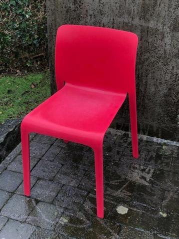 4 FIRST stoelen van Magis beschikbaar voor biedingen
