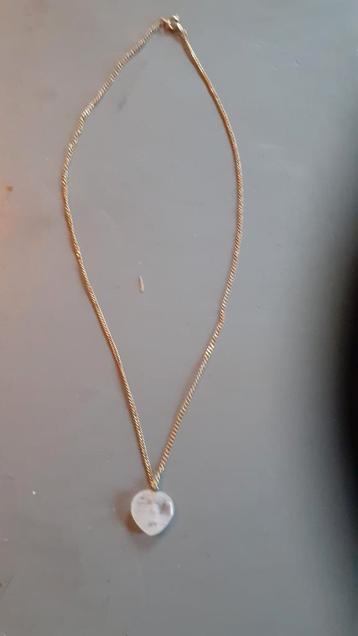 collier chaine avec pendentif coeur (2008) beschikbaar voor biedingen