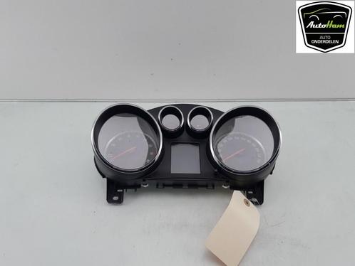 COCKPIT Opel Astra J Sports Tourer (PD8 / PE8 / PF8), Auto-onderdelen, Dashboard en Schakelaars, Opel, Gebruikt