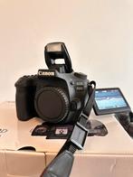 Canon 90d Nieuwstaat + Gimbal Statief & SD, Ophalen, Zo goed als nieuw, Canon