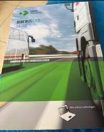 2boeken voor theorie en vakbekwaamheid rijbewijs C+D, Ophalen of Verzenden, Zo goed als nieuw