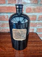 Oude apotheekfles van Nux vomica, Ophalen of Verzenden