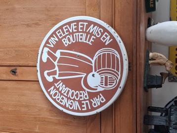 A vendre cette peu courante plaque émaillée . beschikbaar voor biedingen